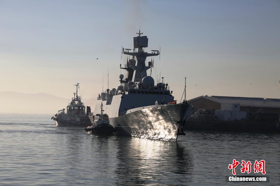 中国海軍の艦隊、南アフリカを訪問