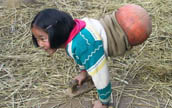 雲南省の両足を切断した「バスケットボールの少女」が水泳金メダル