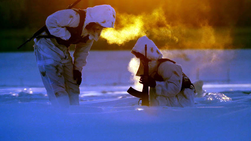 黒河駐屯の辺防戦士　吐息も凍る零下30℃の地で警備