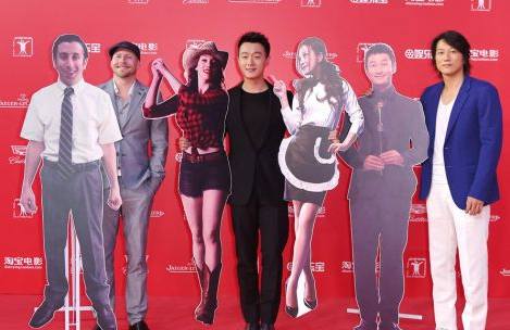上海国際映画祭閉幕　SNH48や岩井俊二などレッドカーペットに登場