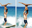 超人ペアがサーフボードの上で体操、高難度のリフトを決める　ハワイ