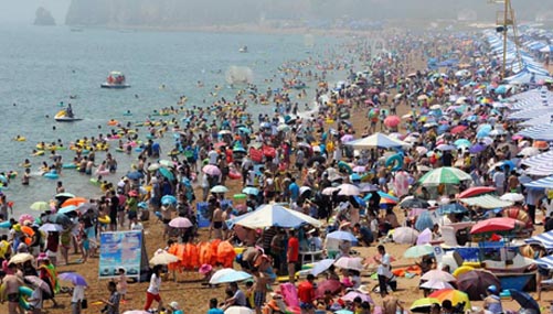 高気温注意報　猛暑が続く中国各地
