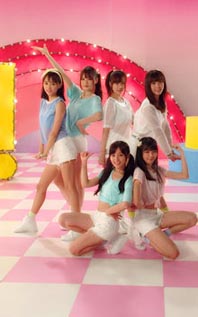 SNH48の新曲「駆け抜けるカロリー」　「2015年最も暑気払いになるMV」