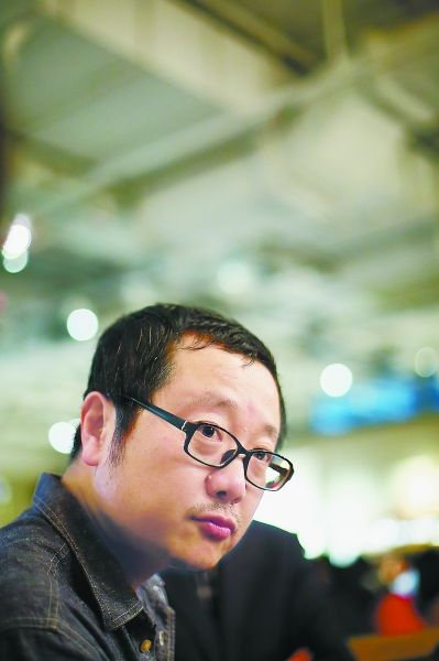 中国の作家が小説「三体」でアジア人初のヒューゴー賞に輝く