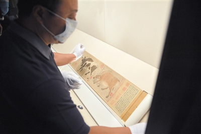 皇帝の宝物「清明上河図」を公開　故宮博物院