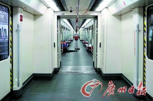 広州地下鉄　座席撤去で旅客流動圧力を解消