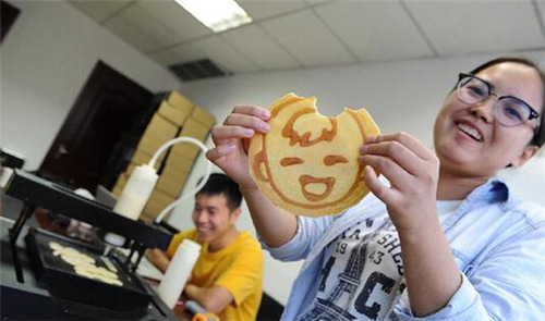 中国のベンチャー企業、3D煎餅プリンターを開発