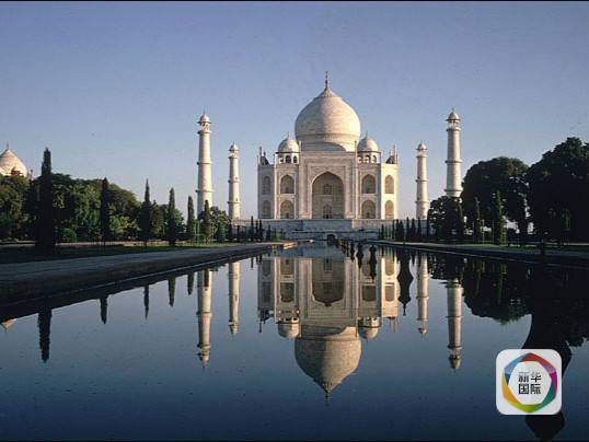 インドの観光地の入場料を一斉値上げ　外国人はインド人の25倍も