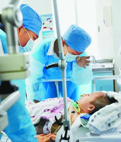 脳腫瘍で他界の5歳男児、臓器提供で5人を救う　広東省