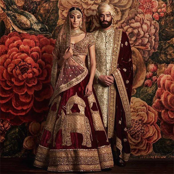世界各地の伝統的な結婚式とその独特な衣装とは？