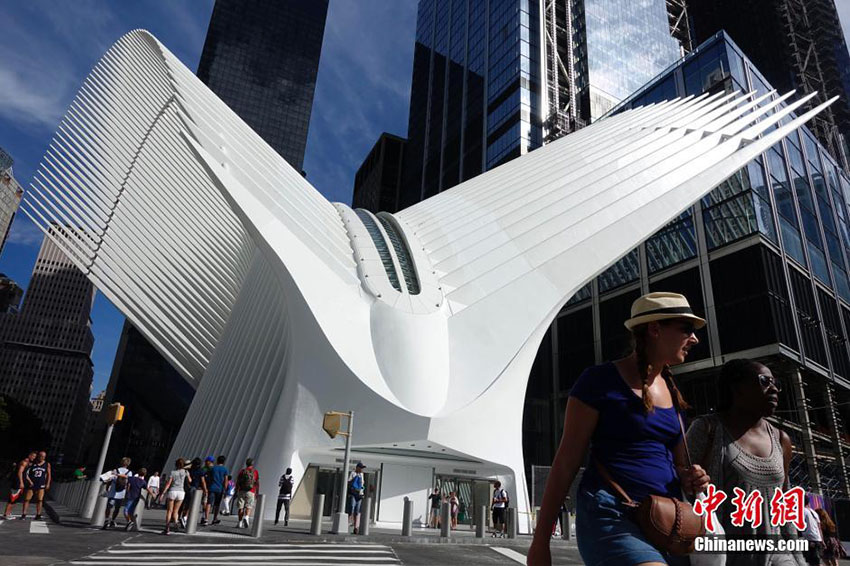 9.11跡地に新しくワンワールドトレードセンターがオープン　NY