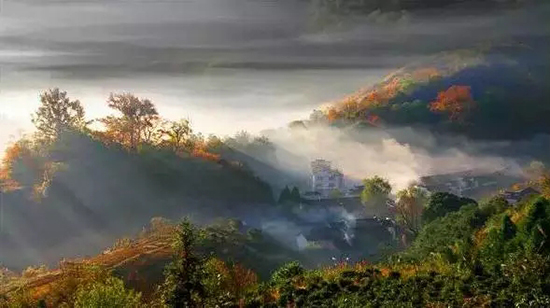 中国で最も美しい秋が見られる農村　江西省