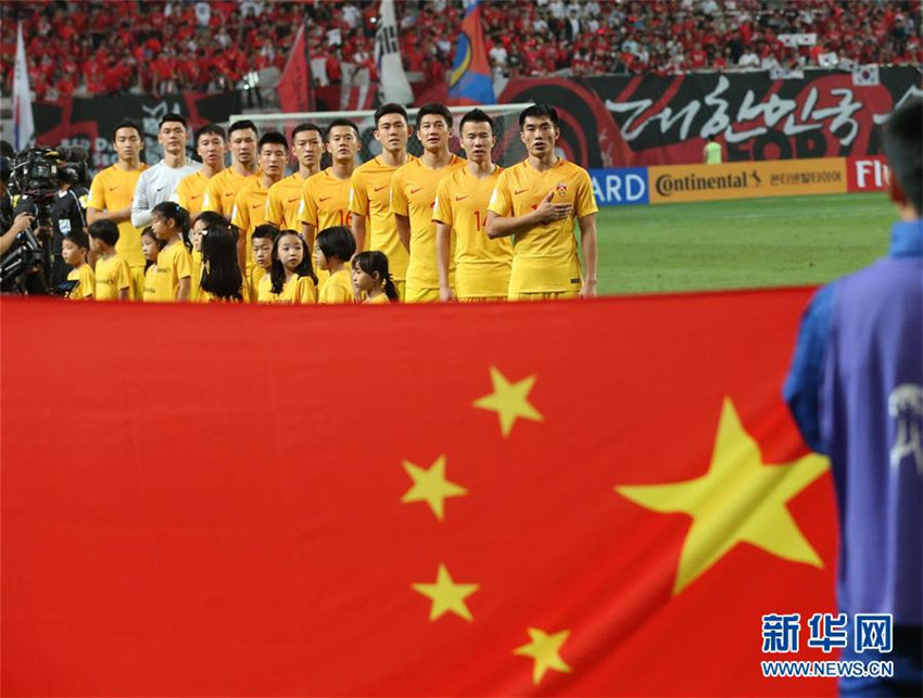 一気に2点追い上げるも、中国2対3で韓国に惜敗 サッカーW杯最終予選