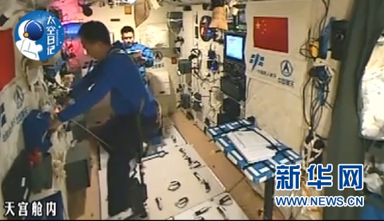 中国の宇宙飛行士、宇宙で初のジョギング
