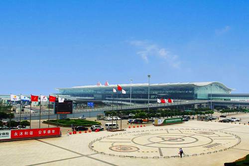 西安咸陽国際空港運行正常率が中国トップ10空港の1位に耀く
