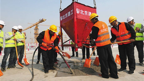北京新空港、ターミナルビルの建設に進展