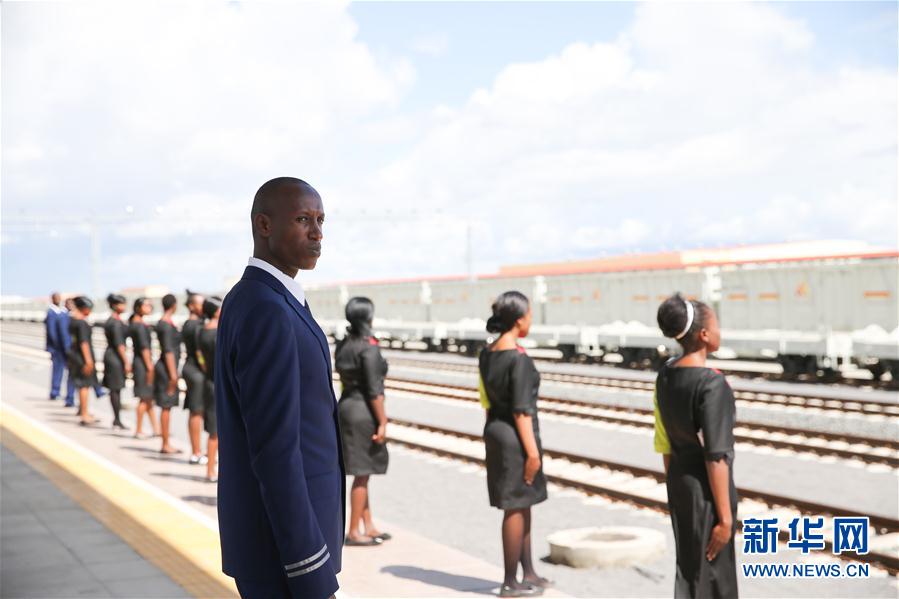 モンバサ・ナイロビ鉄道が6月に試運転　乗務員研修も佳境に