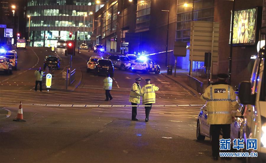 英マンチェスターで爆発事件発生　19人死亡