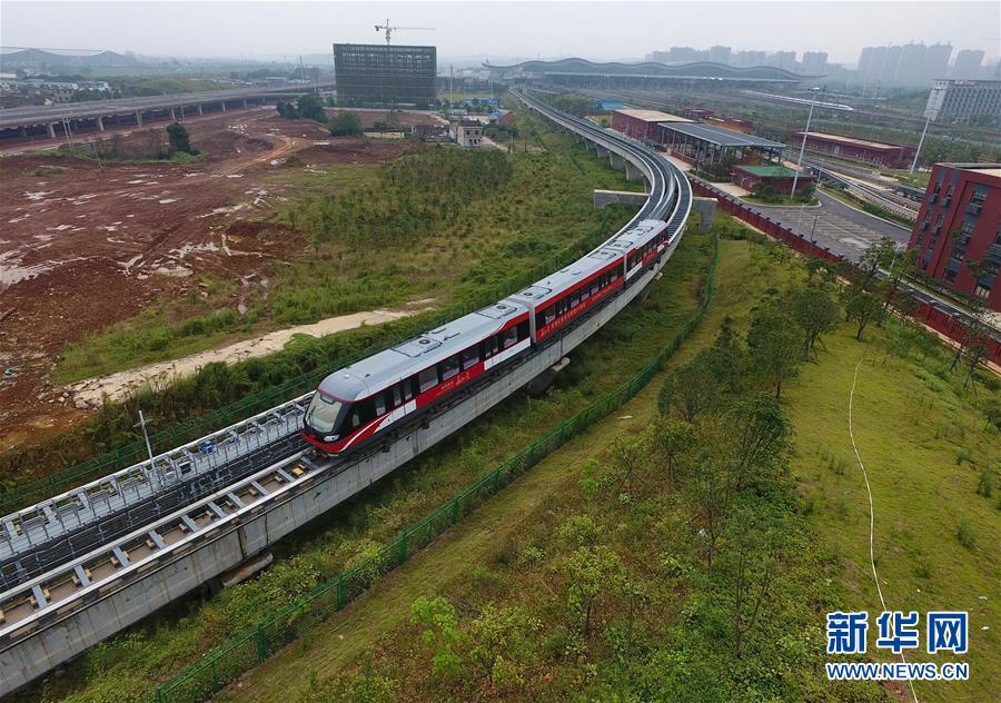 世界に活躍の場を広げる「中国の列車」