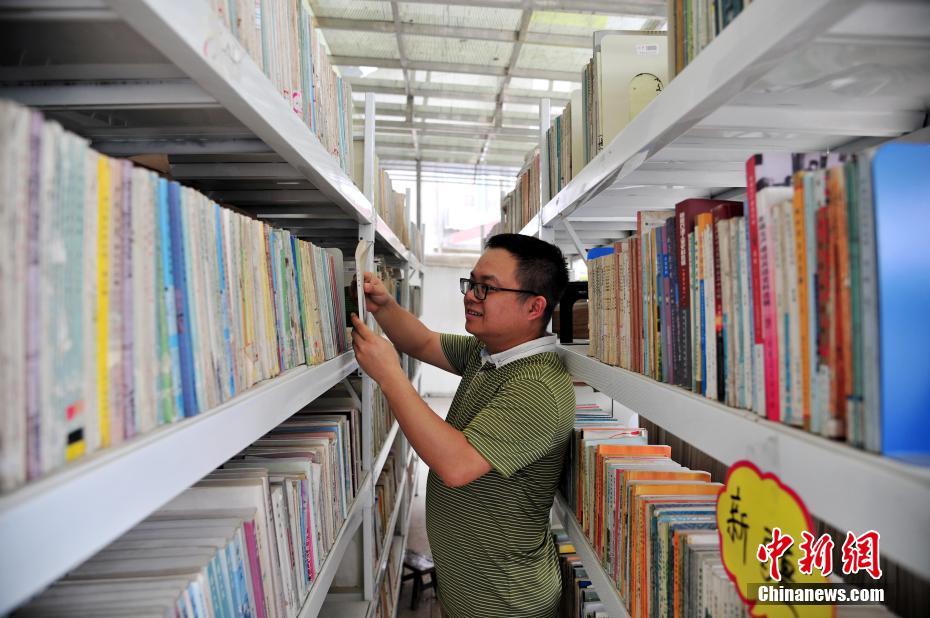 江西省一の本のコレクター、19年間で20万冊以上