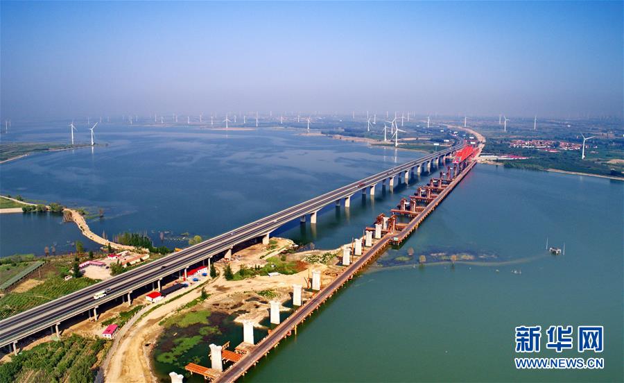 時代の発展を映す鏡　急速に発展する中国の高速鉄道