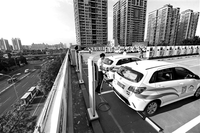 北京に「屋上充電スタンド」　900mに1ヶ所目指す