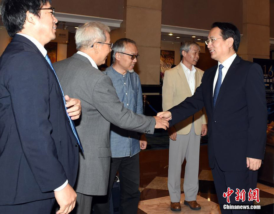 譚天星副室長、北京で日本華人教授会訪中団と対面