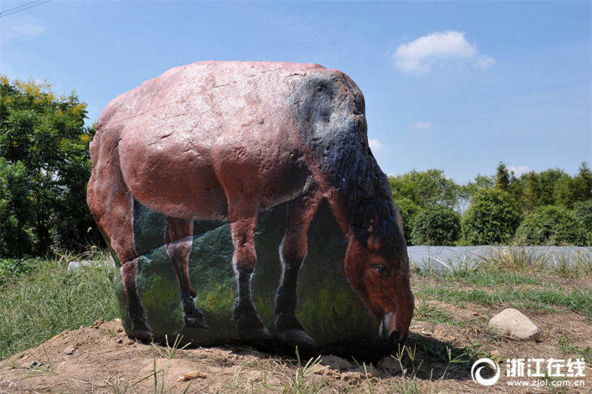 本物ソックリ！？金華市に「石の動物園」登場　浙江省