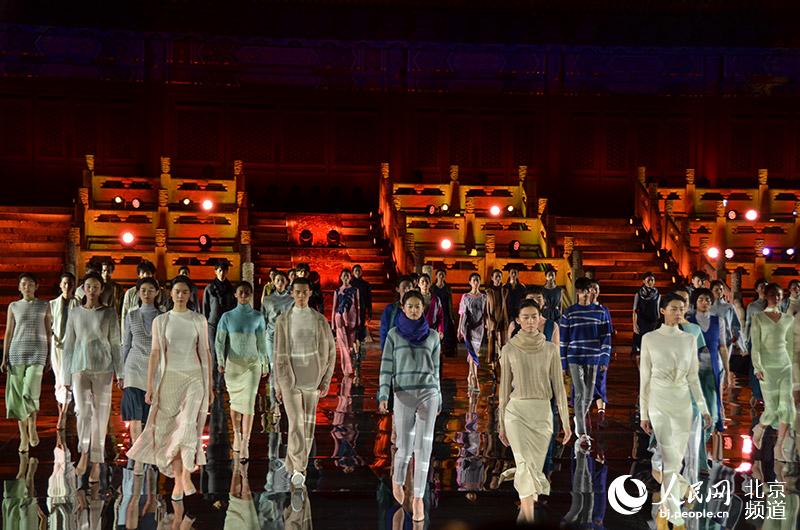2017北京ファッションウイークが開幕　ファッションの潮流起こす