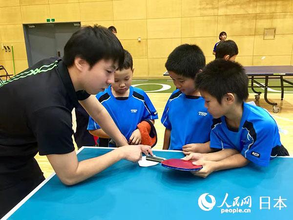 北陸大学孔子学院で「孔子学院杯」卓球大会を開催　日本