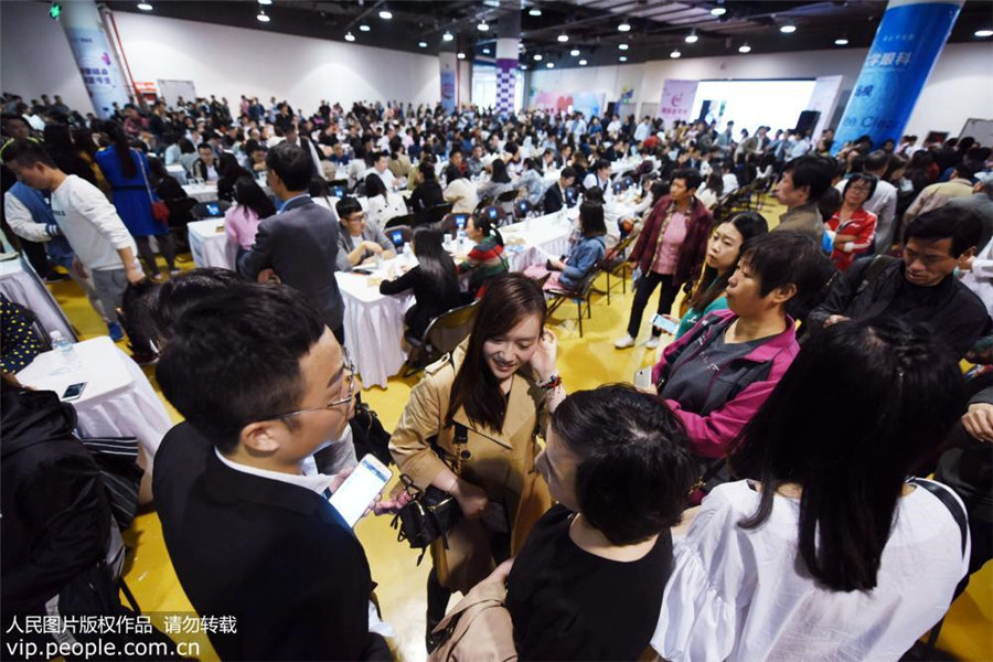 杭州で大型お見合いイベント　修士・博士課程卒業者専用コーナーが人気