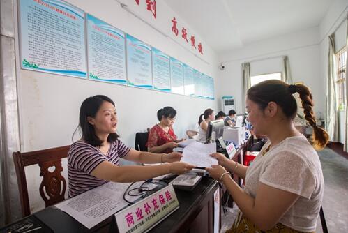 中国、13億人をカバーする世界最大の医療保険制度