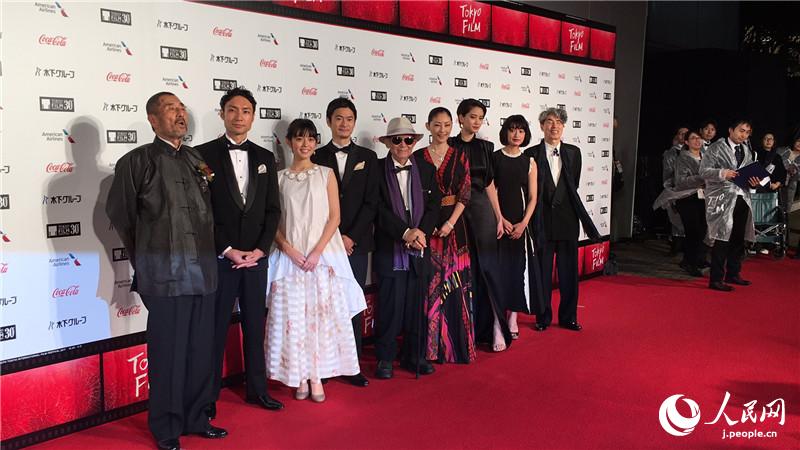 第30回東京国際映画祭開幕　中日の映画人がレッドカーペットに登場