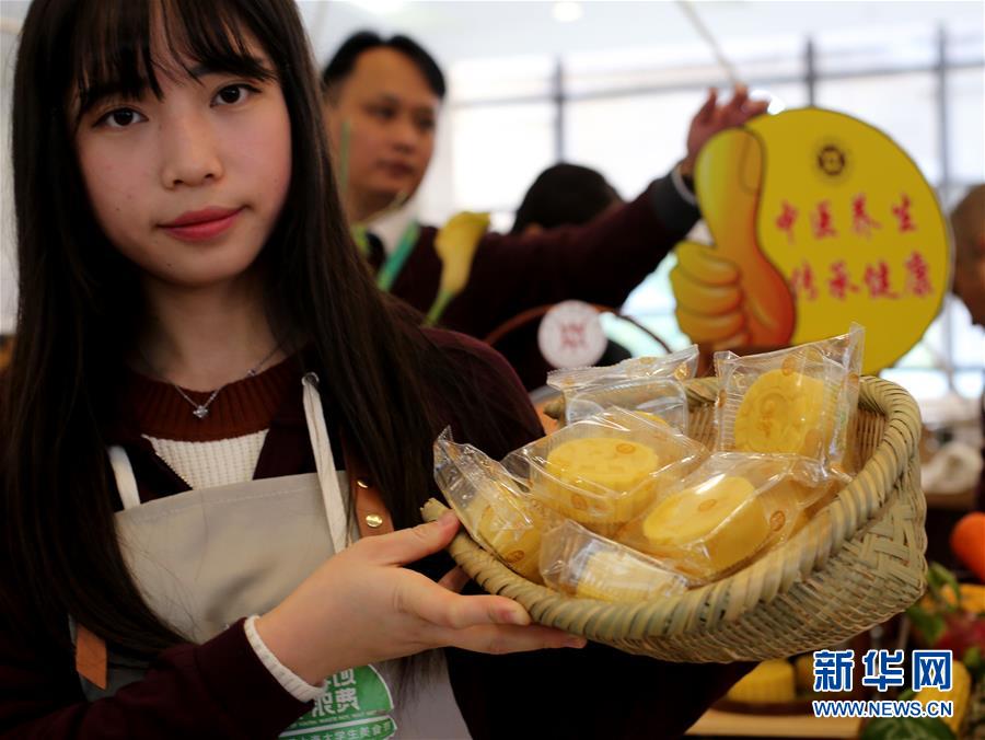 大学食堂グルメフェス開幕 15大学の食堂人気メニュー集結 上海市