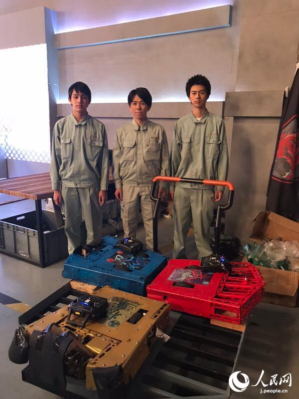 日本の高校チーム、中国のロボット格闘技大会に出場