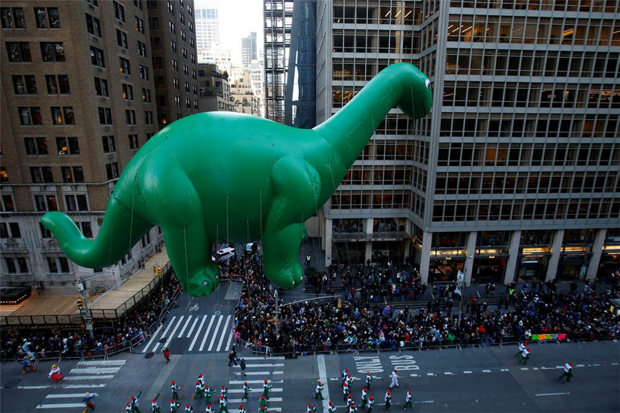 ニューヨークで感謝祭大パレード