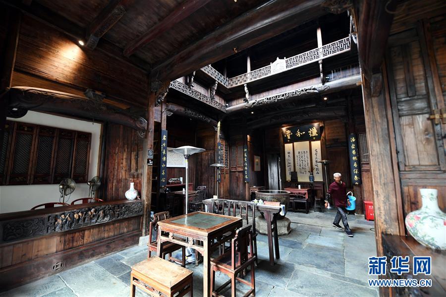 現在も残る徽派建築　古民家が残る「中国一美しい」村 江西