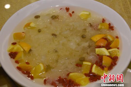 グルメたちから人気の「ネーブルオレンジの宴」メニュー 湖南省
