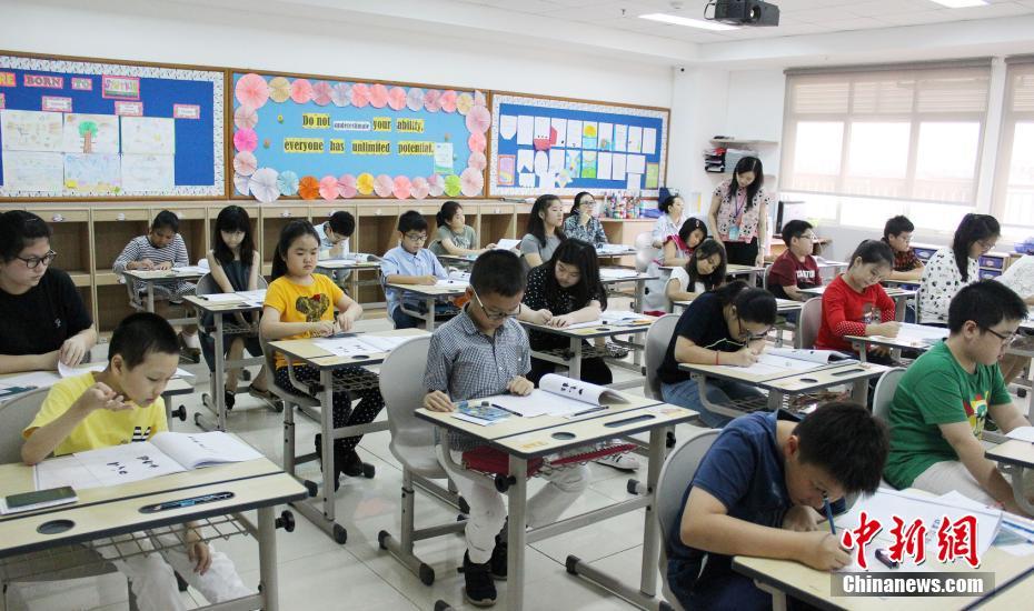 インドネシア、中国語試験の今年の受験者数が1万5千人突破