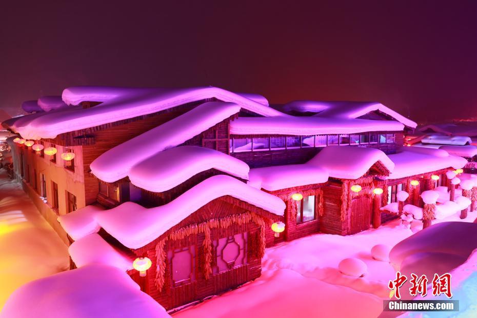 冬の童話の世界「中国の雪の郷」　黒竜江省