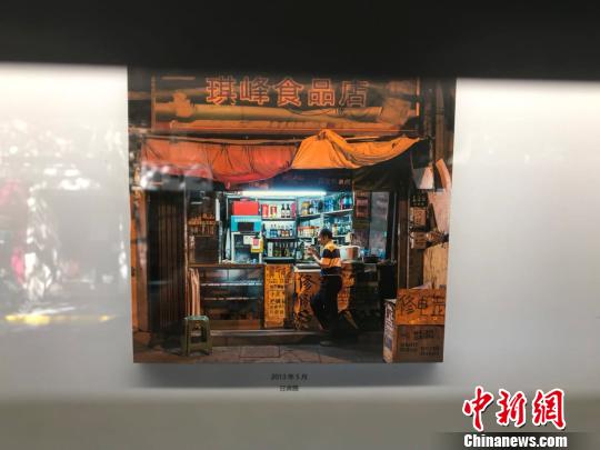上海の市井の変化の記録　街中に「マイクロ美術館」が誕生