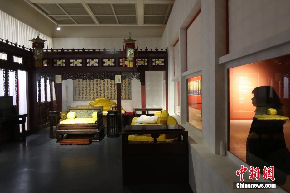 故宮養心殿の文化財が南京博物院で展示