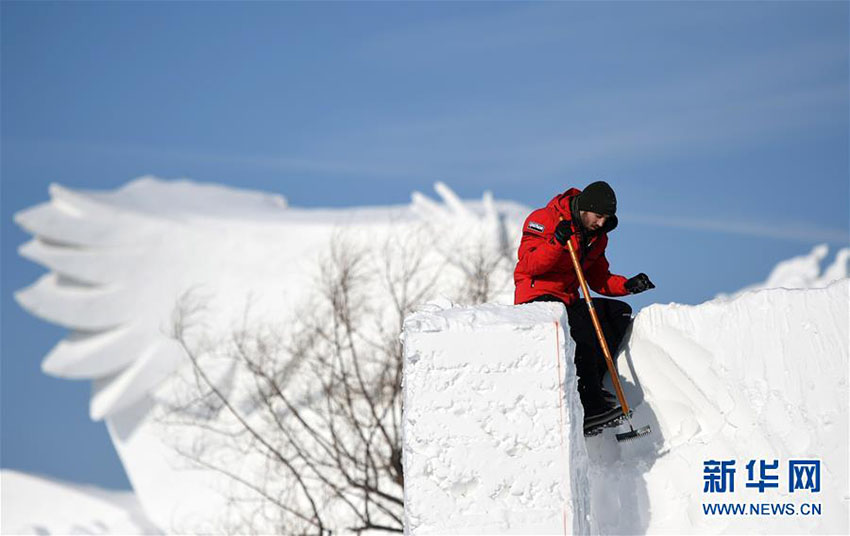 ハルビンで「第23回哈爾濱国際雪の彫刻コンテスト」開幕　黒竜江省