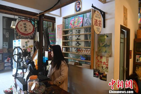 懐かしの品並ぶ昔ながらの台湾地区の雑貨店「柑仔店」登場　福建省