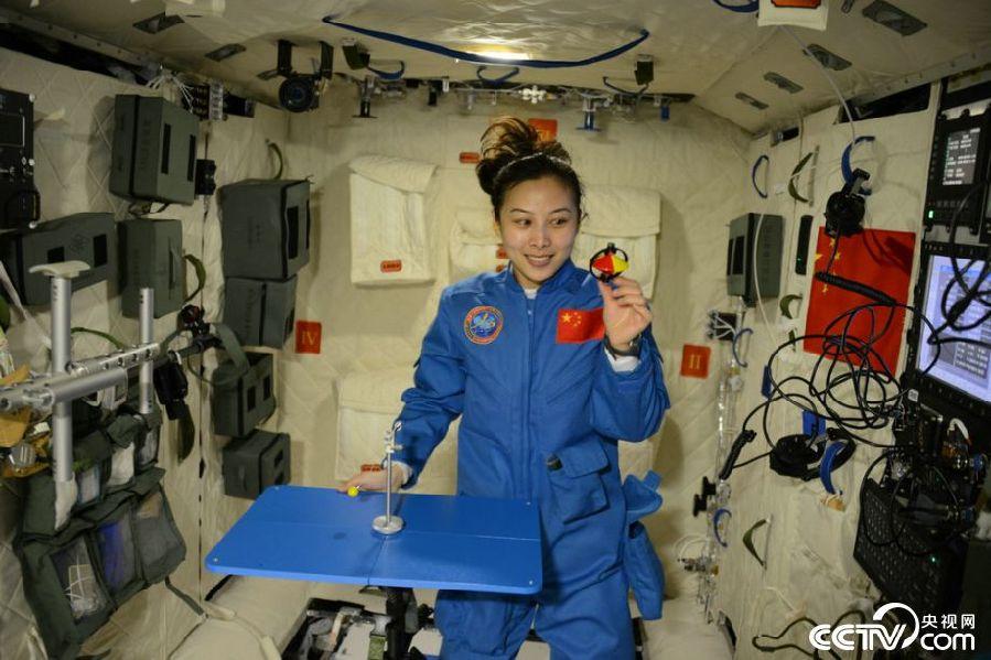 中国人宇宙飛行士の宇宙における撮影作品が公開