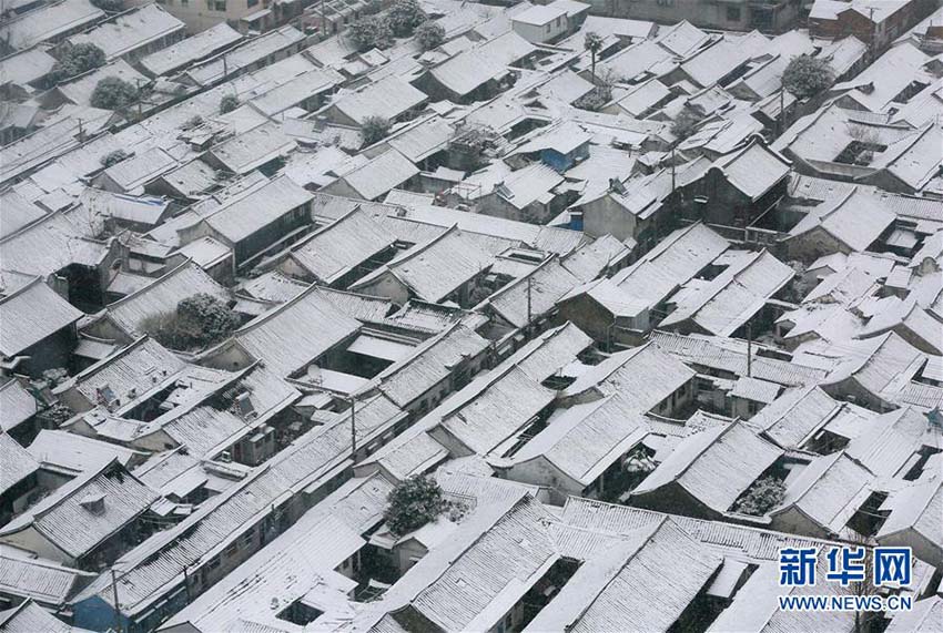 強い寒気の襲来を受け、中国中東部で大雪