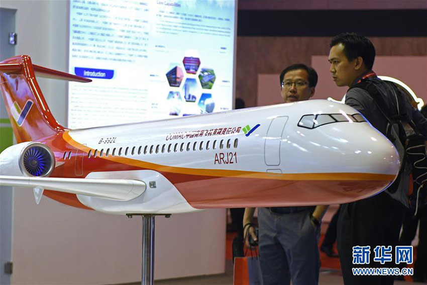 シンガポール航空ショー開催　中国企業も出展