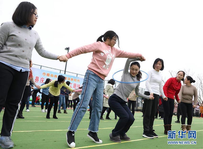 中国各地で運動を楽しみながら「三八婦女節」を祝う女性たち