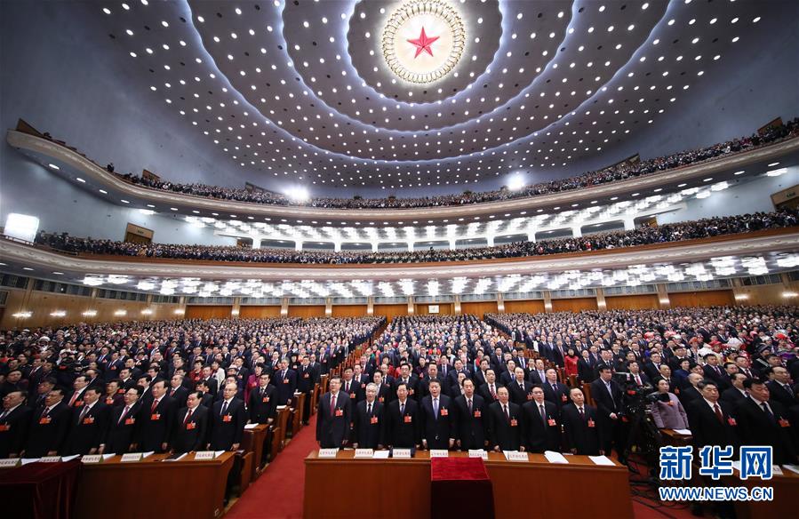 第13期全人代第1回会議開幕　李克強総理が政府活動報告