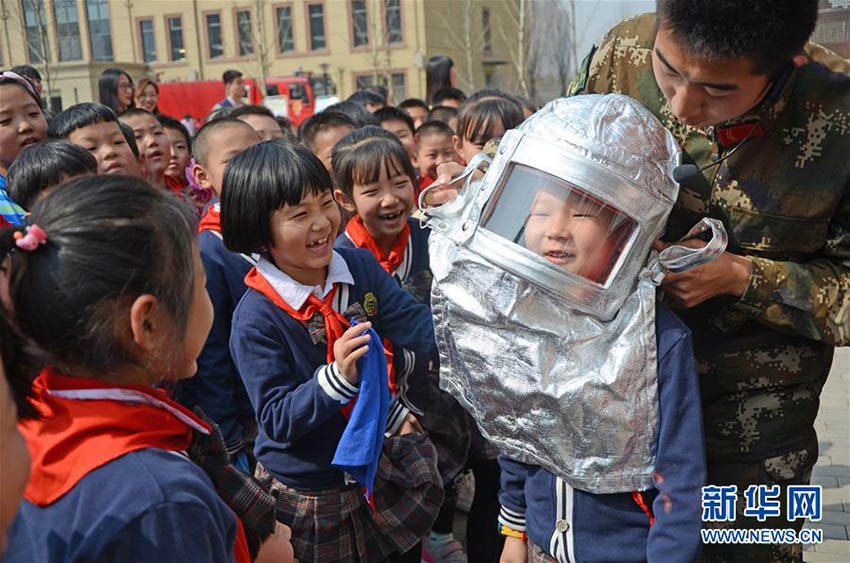 3月26日は小中高生の安全教育デー　中国各地で様々な安全教育活動展開